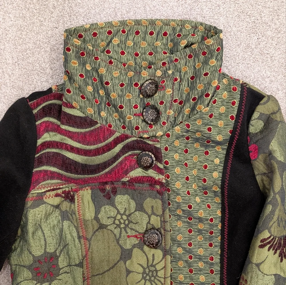 GUC Neslay Paris Women Sz S Jacquard Long Blazer Jacket Black Green Floral Fairy - Picture 8 of 11